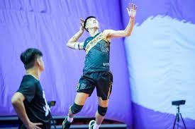 特维斯率塔列雷斯对阵博卡，赛后收到博卡赠送的纪念球衣