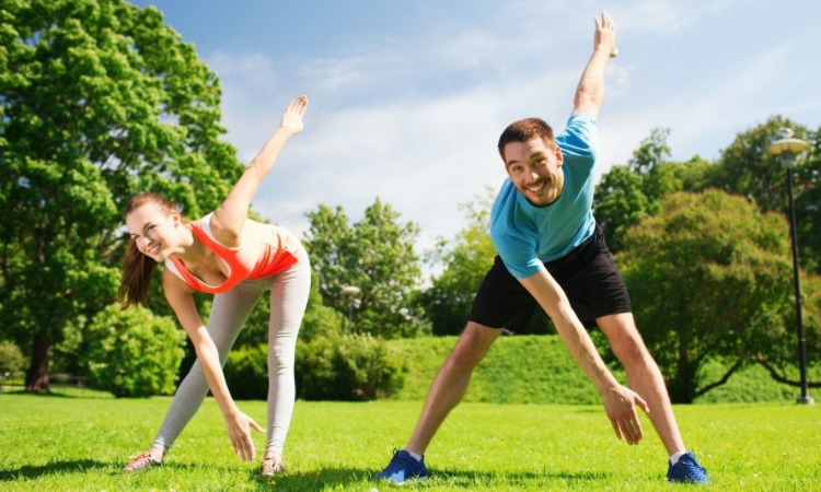 记者：曼联同意租借乌加特，但加拉塔萨雷想等欧